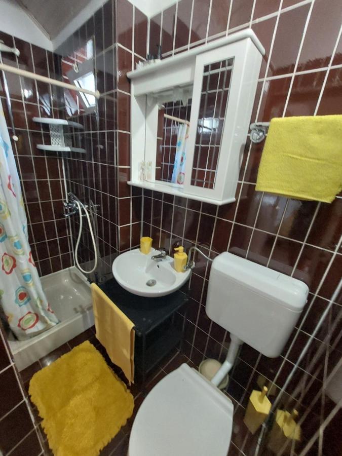Apartment Tonci Rab Town Extérieur photo