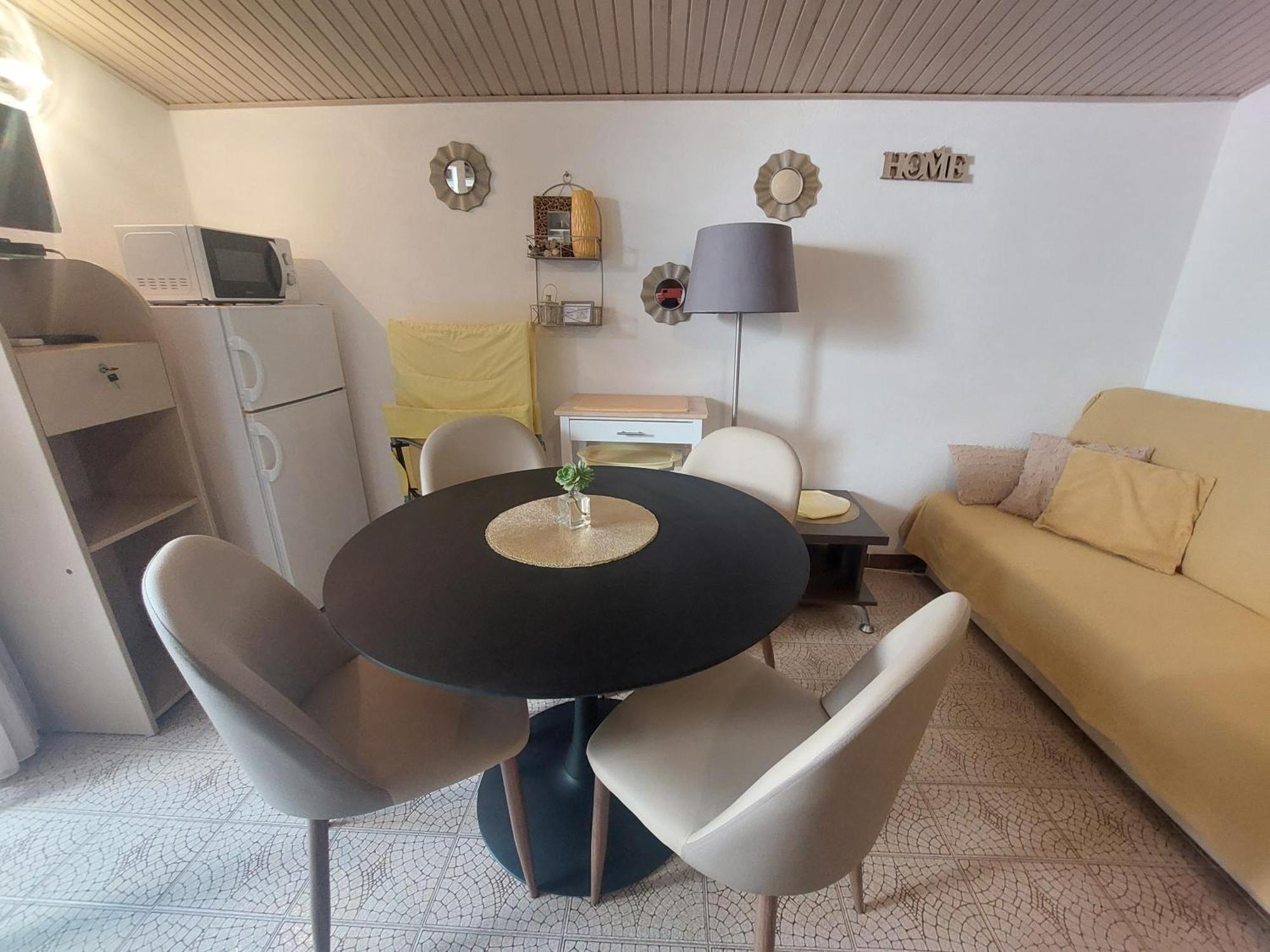 Apartment Tonci Rab Town Extérieur photo